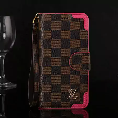 LV iphone15ケース手帳