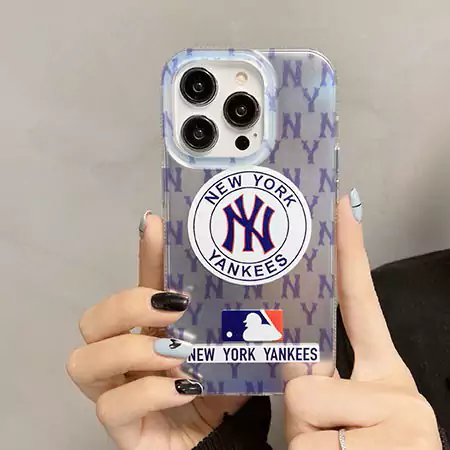 iphone14シリコンケースMLB