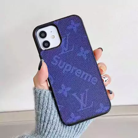 SUPREME アイフォン11カバー セレブ愛用