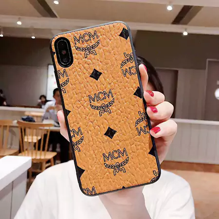 MCM iPhoneXR ウサギカバー