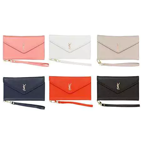 イヴサンローランiphone17ケース 手帳型