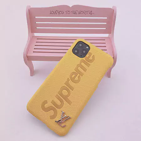 シュプリーム コラボ iphone16 proケース