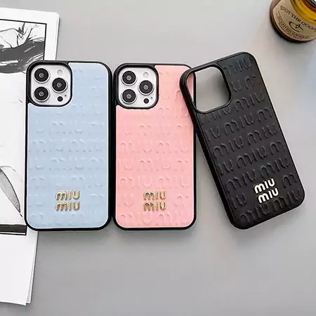 miumiu スマホケース
