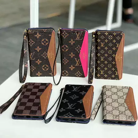 アイフォン17手帳ケース LOUIS VUITTON