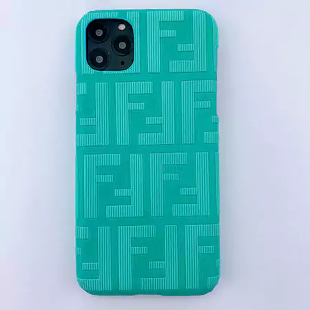 fendi iphone11pro ケース