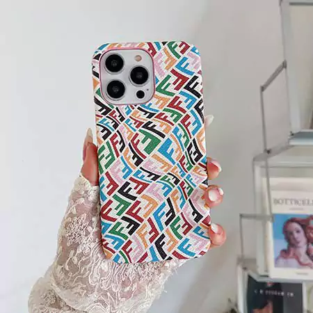 公式サイトと同じ Fendi アイフォーン16prp 携帯ケース