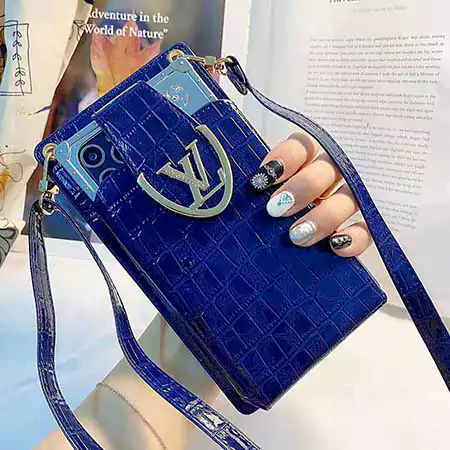 アイフォン 11 proスマホケースLVクロコ柄