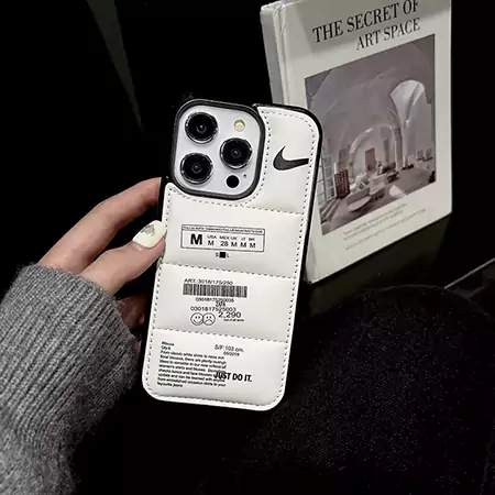 ダウンジャケット風iphone16ケース nike