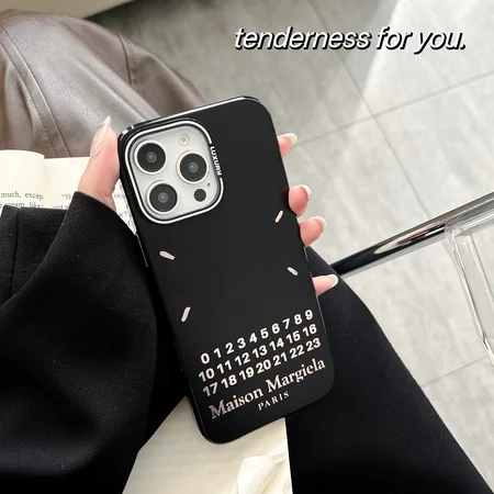 メゾン マルジェラ アイフォーン16ケース