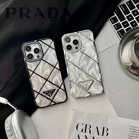 prada iphone16proカバー キラキラ