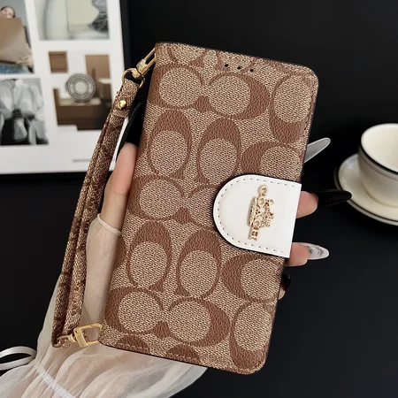 コーチ アイフォン17ケース 財布 一体型