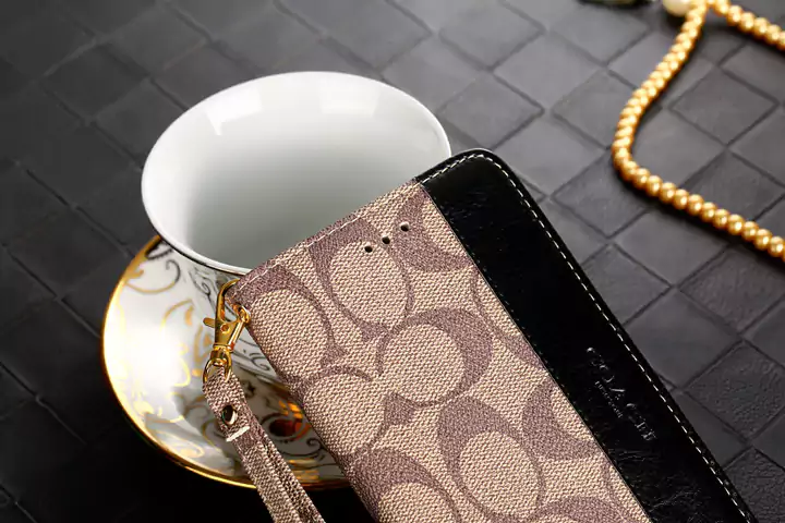 手帳型 コーチ iPHONE11pro maxカバー