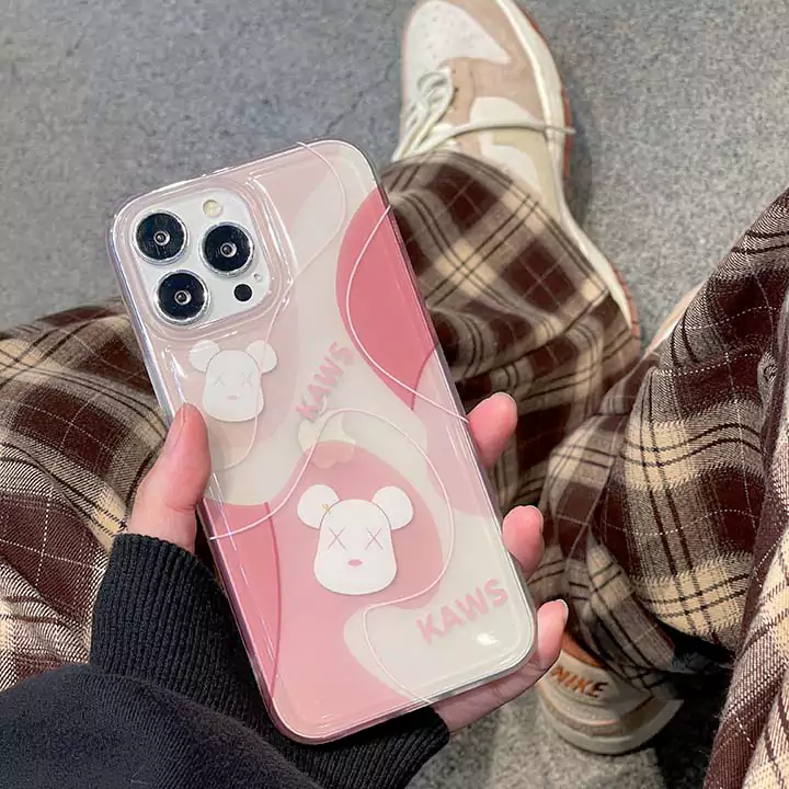 アイフォン 14promaxブランド風Kawsケース