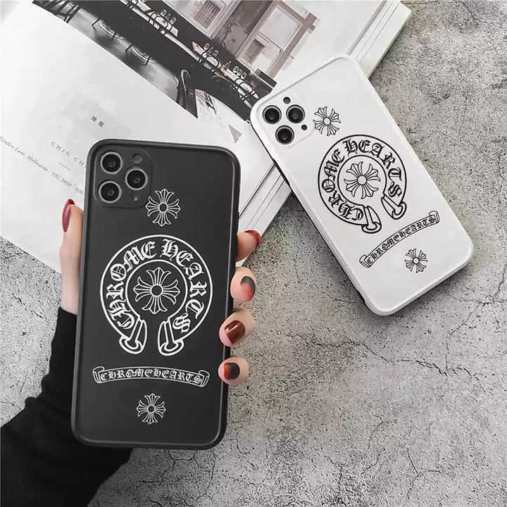 クロムハーツ アイフォン14pro maxケース 芸能人愛用