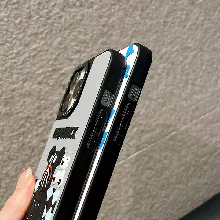 ベアブリックカバーアイフォン 11 プロマックス