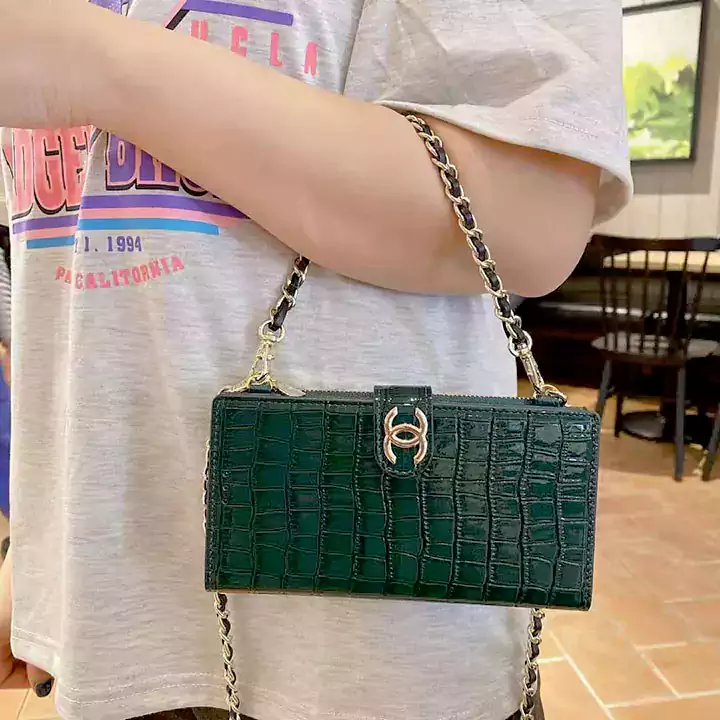 シャネル スマホ カバー レザー