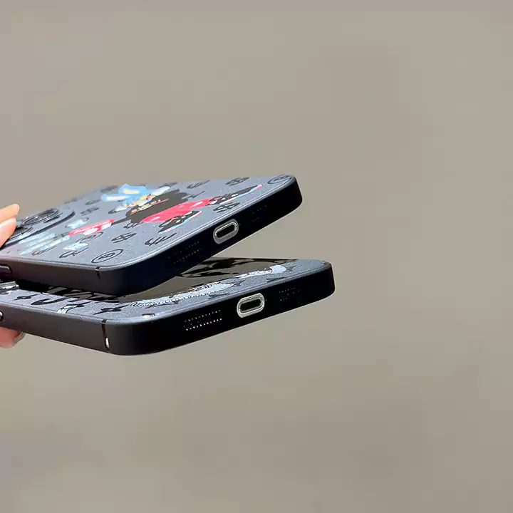 lv iphone15ケースシンプソン