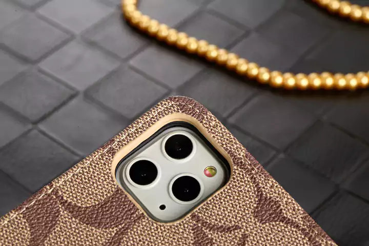 Coach アイフォン11 proケース