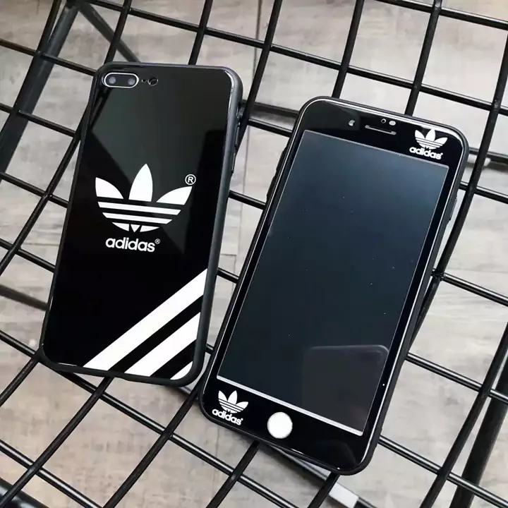 アディダスiPhoneXS Maxカバー カッコイイ