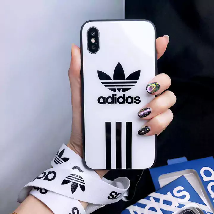 adidas iphonexrxs max カバー ストラップ付き