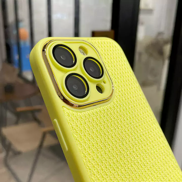 刺繍 アディダスiphone16/15スマホケース PE Adidas スマホケース ブランドロゴSC23060621