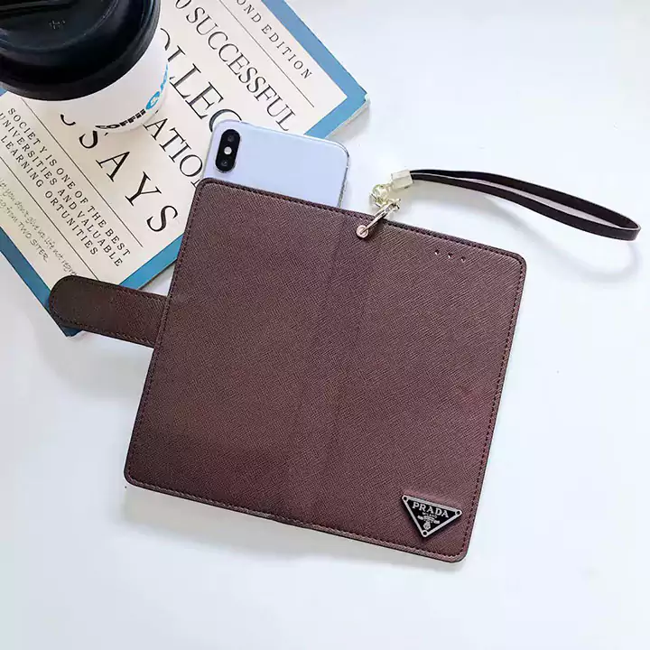 PRADA google pixel9ブックタイプケース