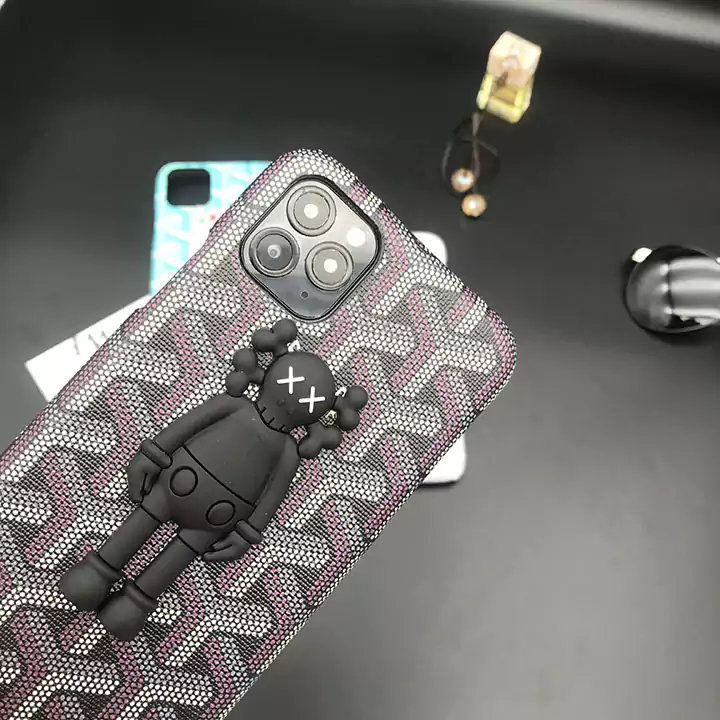 アイフォン11proケース