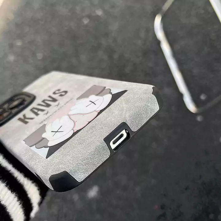 Kaws セサミストリート iphone16ケース