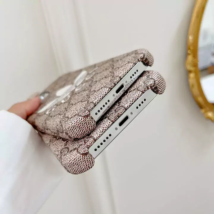 アディダスアイフォーン8 Plus欧米風カバー