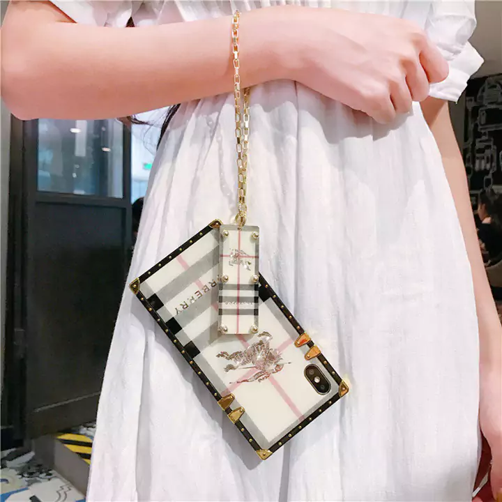 バーバリー iphone15ケースレデイース