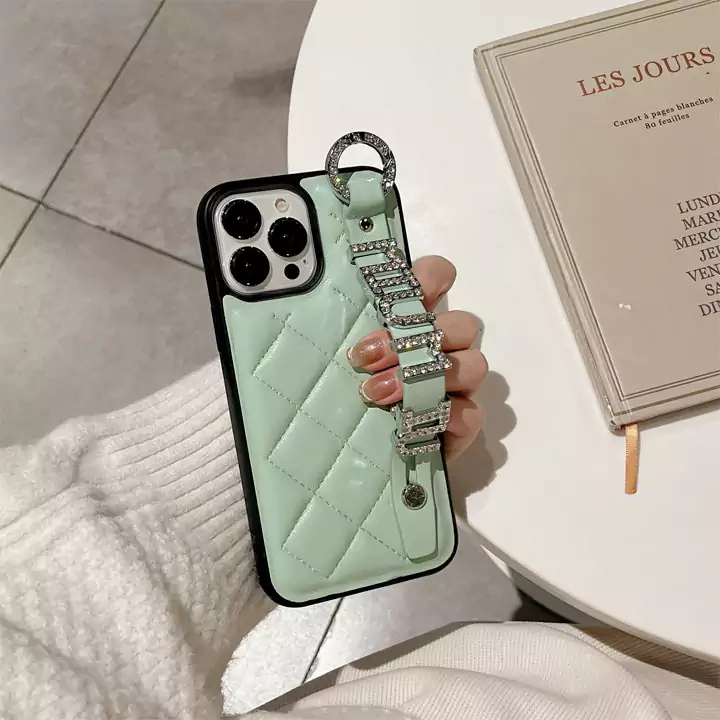 ミュウミュウ iphone15ケース女性