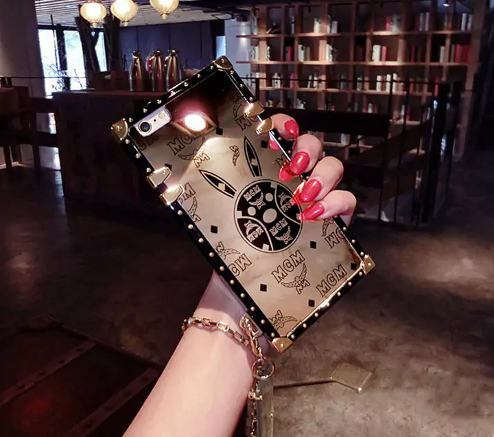 IPHONEXR 8PLUS携帯ケース MCM