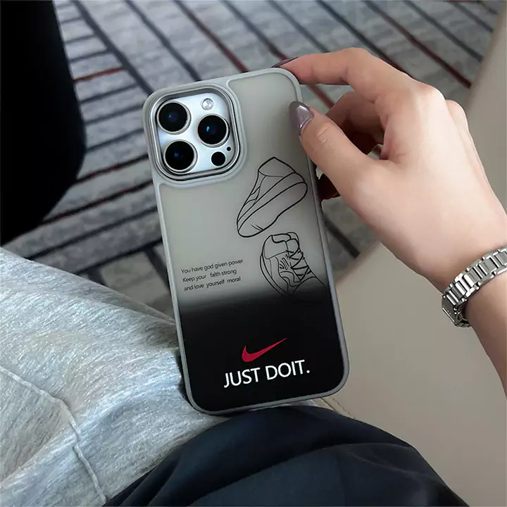 Nikeスマホカバーiphone16