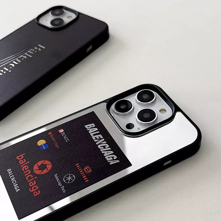 バレンシアガiphone16 pro シリコンケース