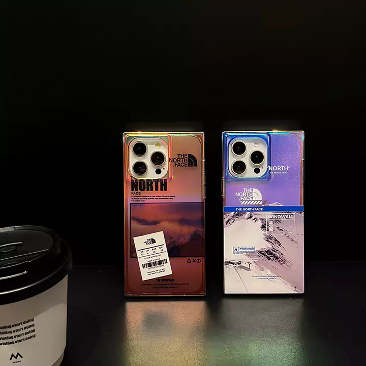ザノースフェイス アイフォーン16 pro maxケース雪山