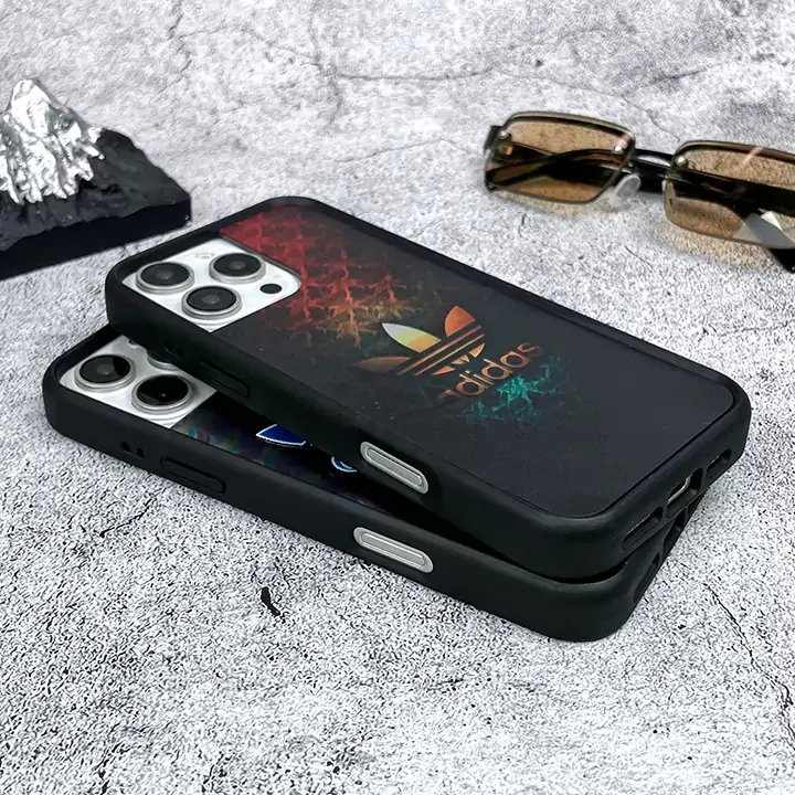 adidas ブランドロゴ iphone16 proケース