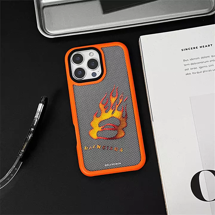 Balenciaga iphone16 TPUソフトケース