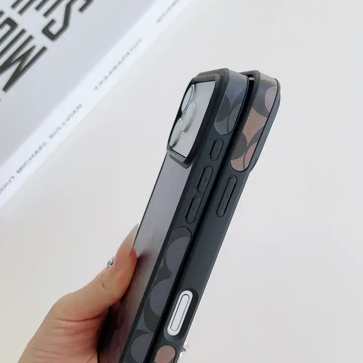  iPhone15/14Pro 保護カバー