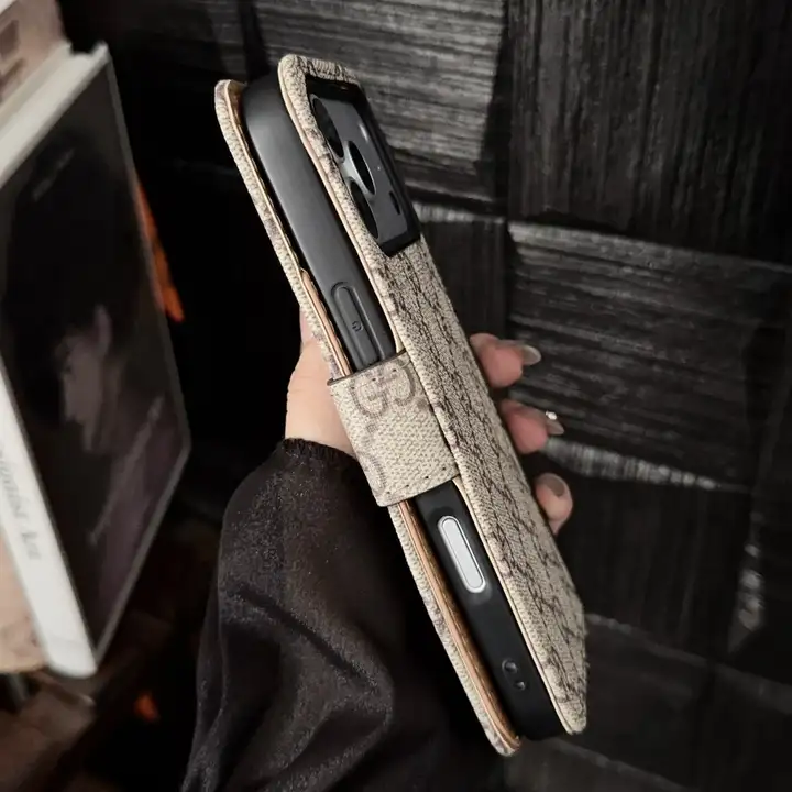 ルイヴィトン iPhone17 ケース