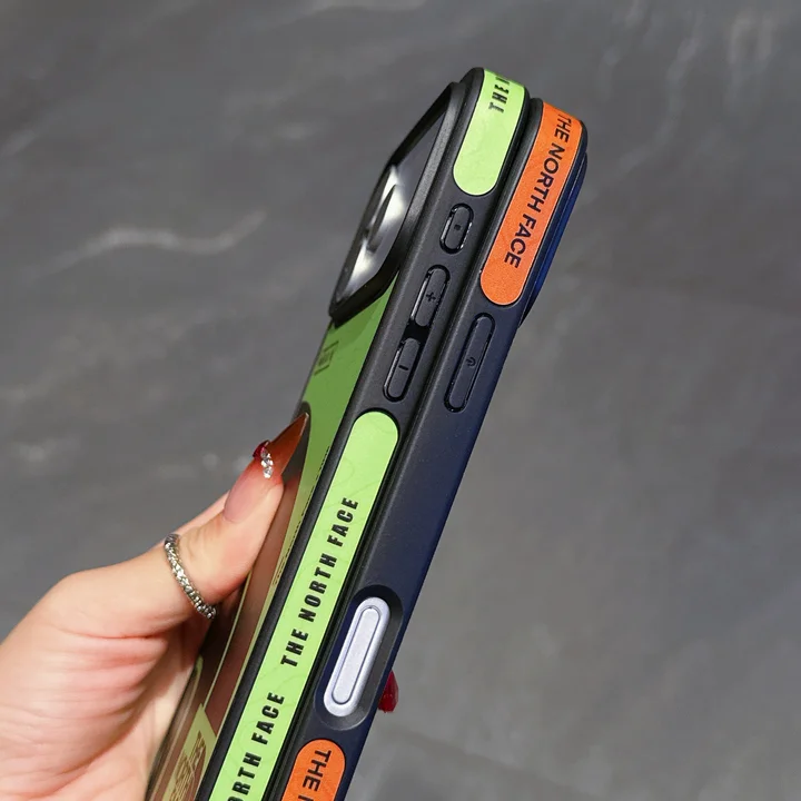  シリコン素材 スマホケース