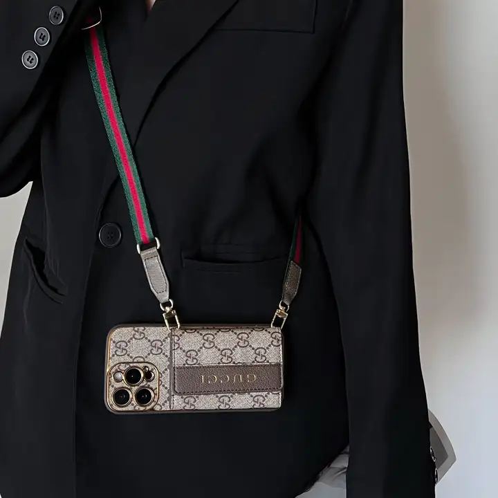  モノグラム柄 ブランドケース